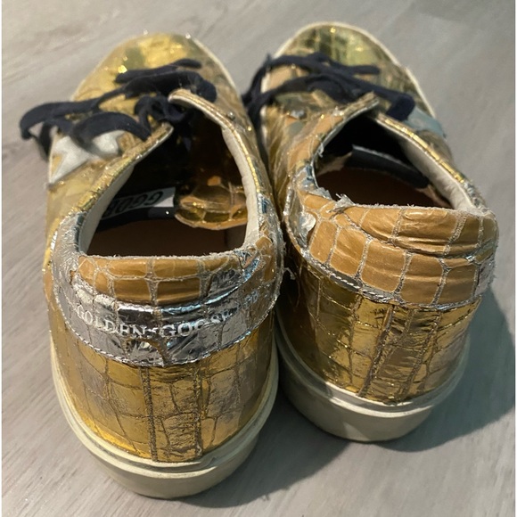 Golden Goose shiny gold sneakers - Picture 9 of 10